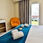 Charming House Atalaia + Pool Nyaraló