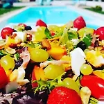 Charming House Atalaia + Pool